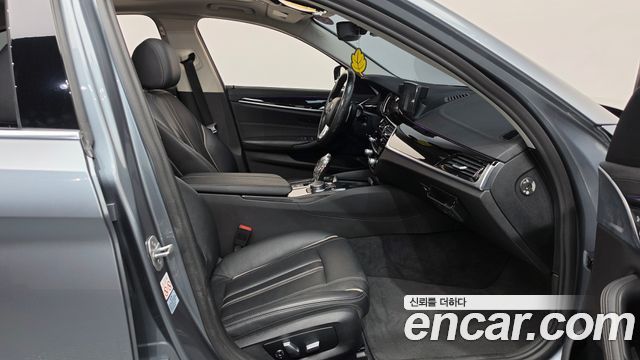 BMW 5 Series (G30) 520d Luxury Special Edition 2018 — фото 26
