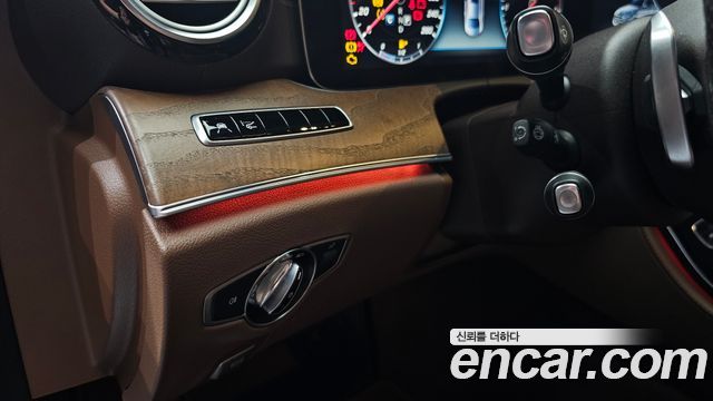 Mercedes-Benz E-Class (W213) E300 Exclusive 2018 — фото 16