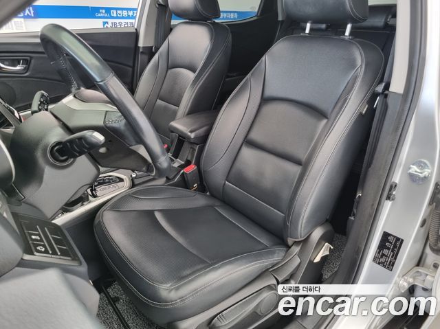 KG Mobility (SsangYong) Tivoli VX 2WD 2016 — фото 19