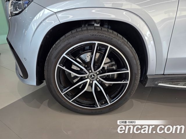Mercedes-Benz GLS-Class (X167) GLS450 4MATIC 2025 — фото 5