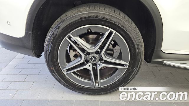Mercedes-Benz GLC-Class (X253) GLC300e 4MATIC Coupe 2021 — фото 5