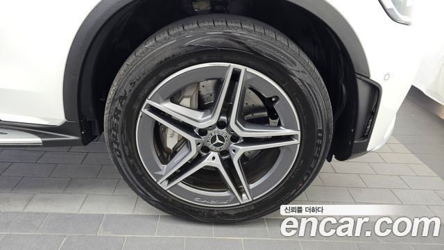 Mercedes-Benz GLC-Class (X253) GLC300e 4MATIC Coupe 2021 — фото 21