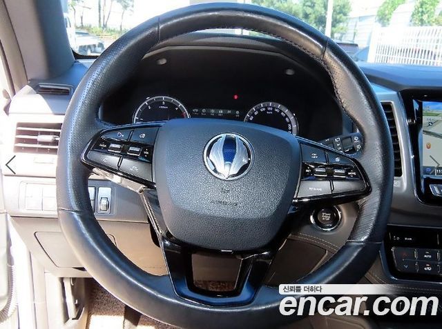 KG Mobility (SsangYong) G4 Rexton Diesel 2.2 4WD Majesty 2019 — фото 9