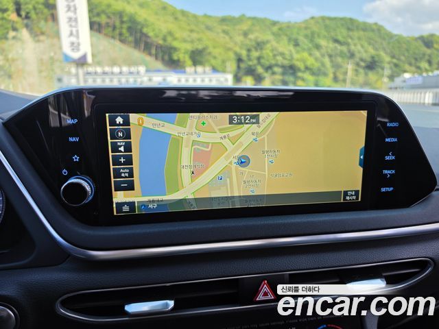 Hyundai Sonata (DN8) 2.0 LPG(rental car) Smart 2020 — фото 17