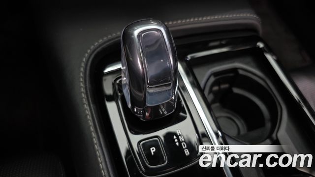 Volvo S90 T8 AWD Excellence 2019 — фото 9