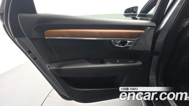 Volvo S90 T8 AWD Excellence 2019 — фото 25