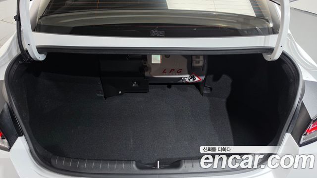 Hyundai Avante (CN7) 1.6 LPi Inspiration 2025 — фото 16