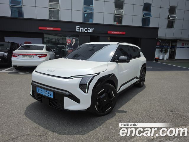 Kia EV3 Long Range 2WD GT Line 2025 — фото 1