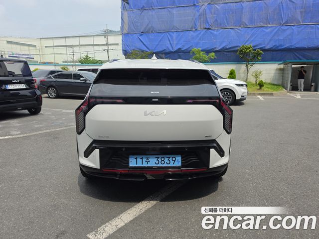 Kia EV3 Long Range 2WD GT Line 2025 — фото 3