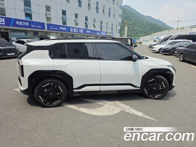 Kia EV3 Long Range 2WD GT Line 2025 — фото 4