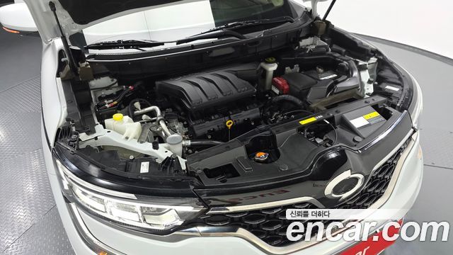 Renault Korea QM6 2.0 LPe Premiere 2WD 2022 — фото 6