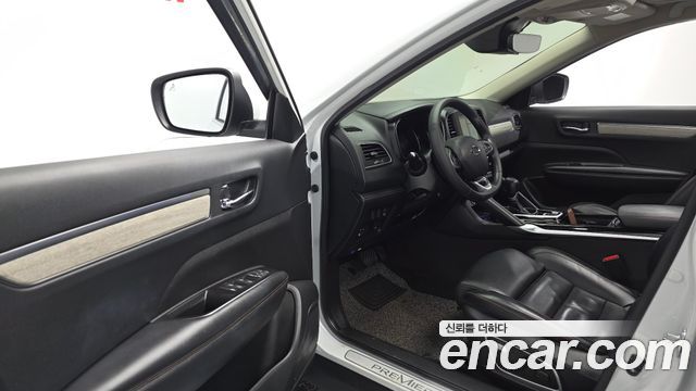 Renault Korea QM6 2.0 LPe Premiere 2WD 2022 — фото 10