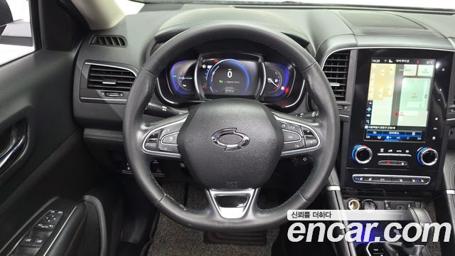 Renault Korea QM6 2.0 LPe Premiere 2WD 2022 — фото 13