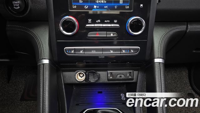 Renault Korea QM6 2.0 LPe Premiere 2WD 2022 — фото 27