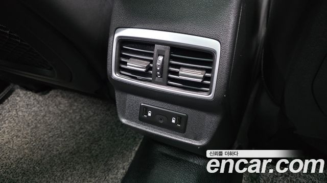 Renault Korea QM6 2.0 LPe Premiere 2WD 2022 — фото 31