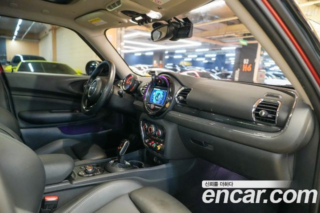MINI Cooper D Clubman Standard 2nd 2020 — фото 22