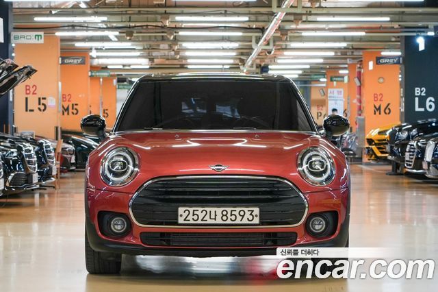 MINI Cooper D Clubman Standard 2nd 2020 — фото 23