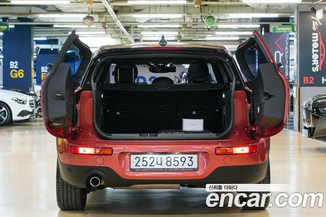 MINI Cooper D Clubman Standard 2nd 2020 — фото 24