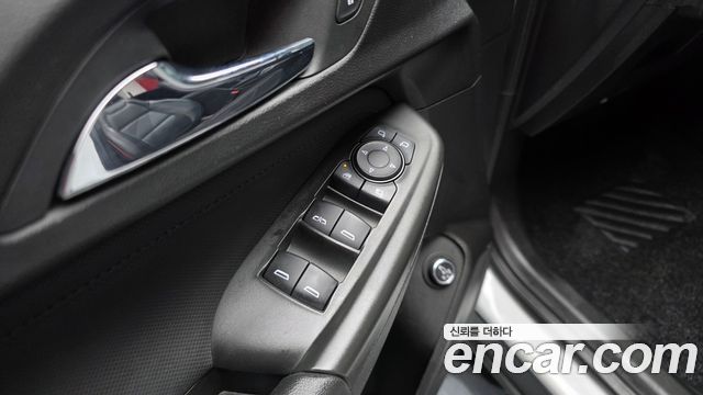 Chevrolet Trailblazer 1.3 Turbo 4WD RS 2021 — фото 27