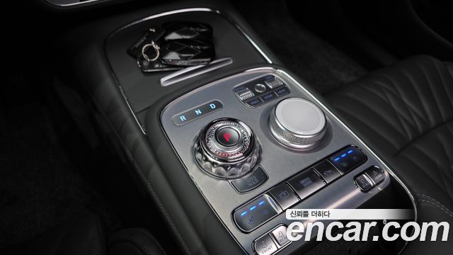 Genesis G90 (RS4) Gasoline 3.5 Turbo AWD 2025 — фото 9