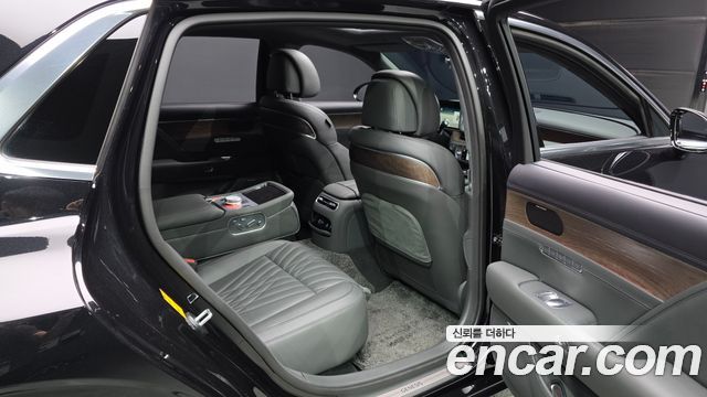 Genesis G90 (RS4) Gasoline 3.5 Turbo AWD 2025 — фото 12