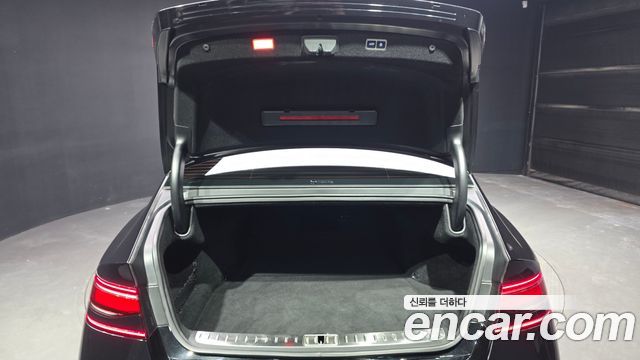 Genesis G90 (RS4) Gasoline 3.5 Turbo AWD 2025 — фото 20