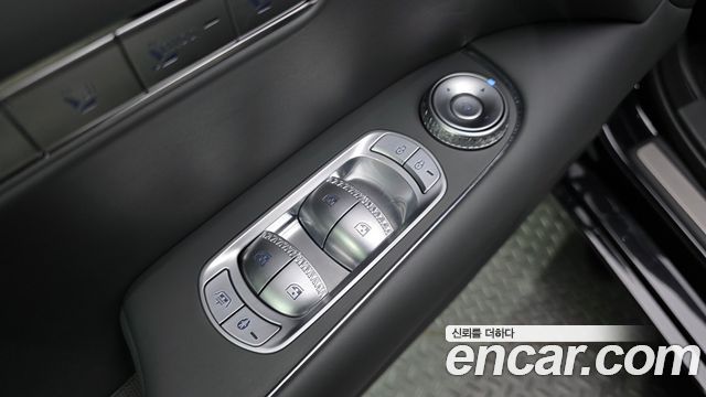 Genesis G90 (RS4) Gasoline 3.5 Turbo AWD 2025 — фото 27