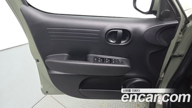 Hyundai Casper Smart 2023 — фото 24