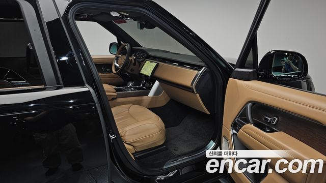 Land Rover Range Rover (V) P530 Autobiography Long Wheel Base 2023 — фото 15