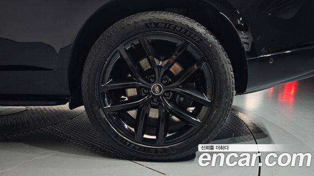 Land Rover Range Rover (V) P530 Autobiography Long Wheel Base 2023 — фото 27