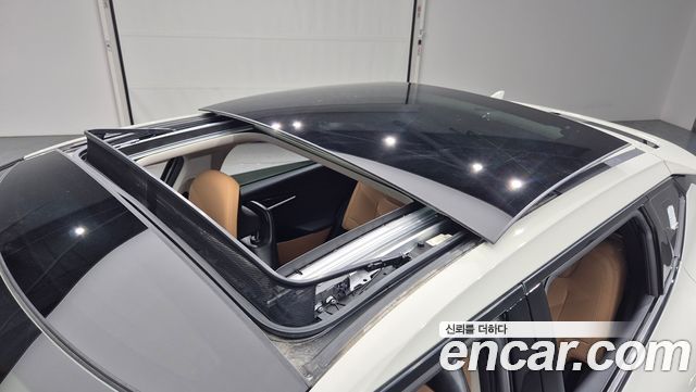 Kia EV6 Long Range Earth 2023 — фото 19