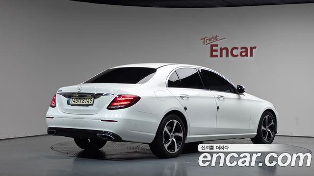 Mercedes-Benz E-Class (W213) E250 Avantgarde 2020 — фото 2