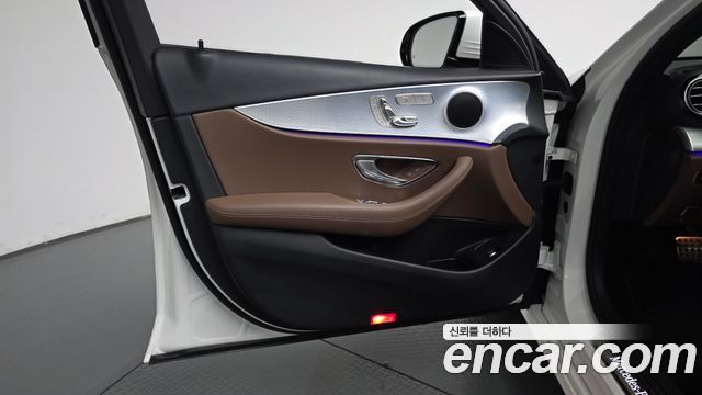 Mercedes-Benz E-Class (W213) E250 Avantgarde 2020 — фото 24