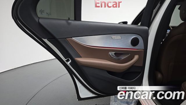 Mercedes-Benz E-Class (W213) E250 Avantgarde 2020 — фото 25
