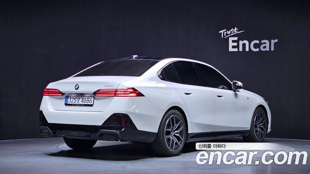 BMW 5 Series (G60) 520i M Sport 2025 — фото 2
