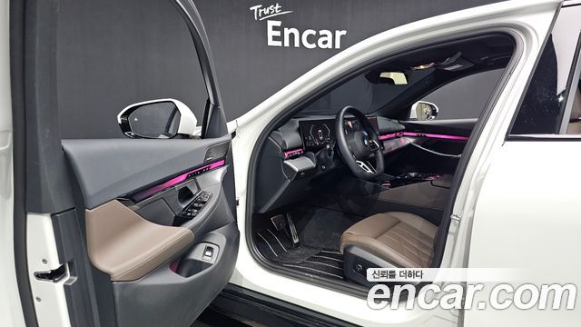 BMW 5 Series (G60) 520i M Sport 2025 — фото 10