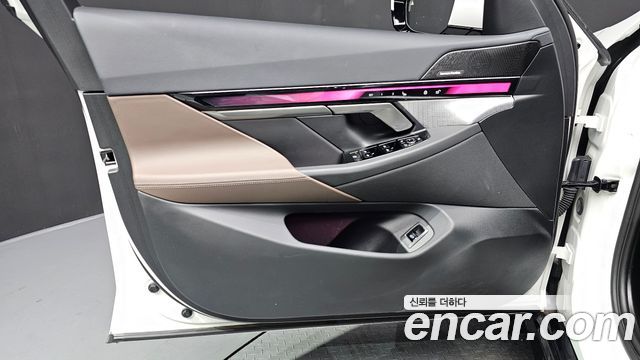 BMW 5 Series (G60) 520i M Sport 2025 — фото 24