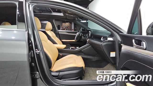Kia K5 Hybrid (III) Noblesse 2022 — фото 15