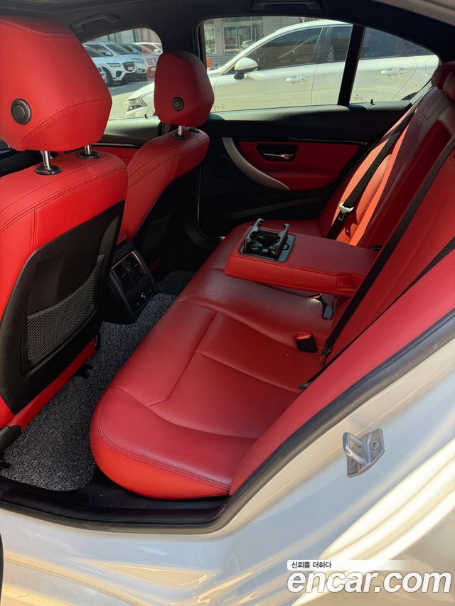 BMW 3 Series (F30) 330i M Sport 2017 — фото 6
