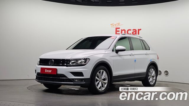 Volkswagen Tiguan (II) 2.0 TDI Premium 2020 — фото 1