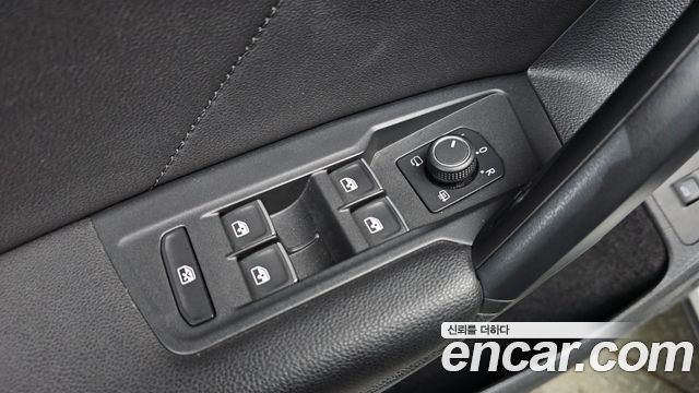 Volkswagen Tiguan (II) 2.0 TDI Premium 2020 — фото 13