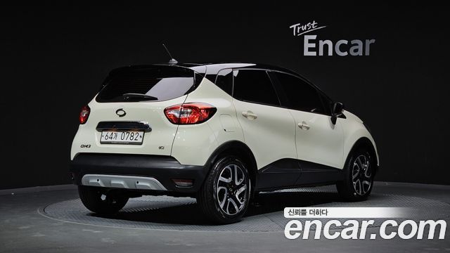 Renault Korea QM3 RE 2015 — фото 2