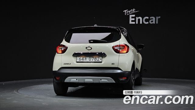 Renault Korea QM3 RE 2015 — фото 4