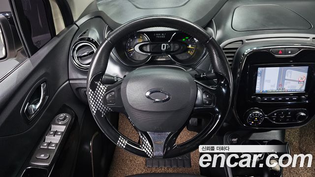 Renault Korea QM3 RE 2015 — фото 18
