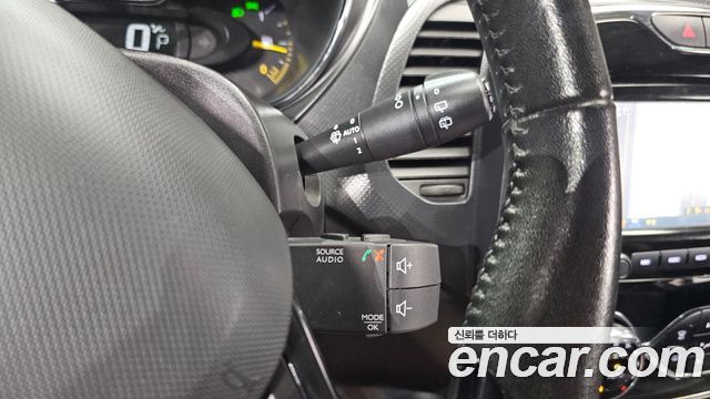 Renault Korea QM3 RE 2015 — фото 21