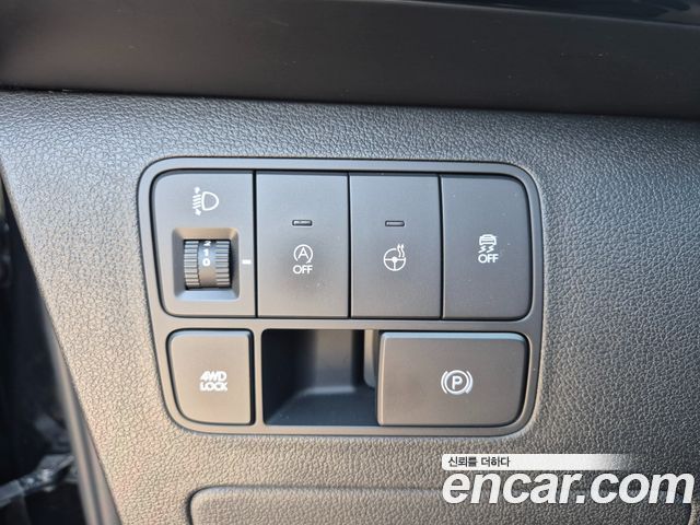 Hyundai Staria 4WD Lounge 7-Seater Inspiration 2023 — фото 18