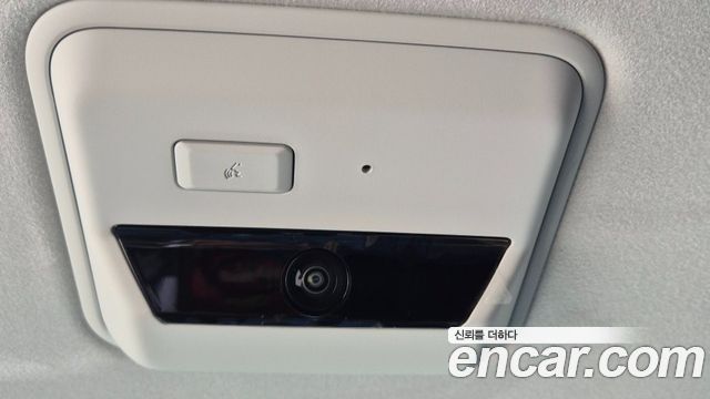 Hyundai Staria 4WD Lounge 7-Seater Inspiration 2023 — фото 22