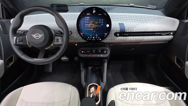 MINI Cooper Electric (IV) SE Favoured 2024 — фото 7