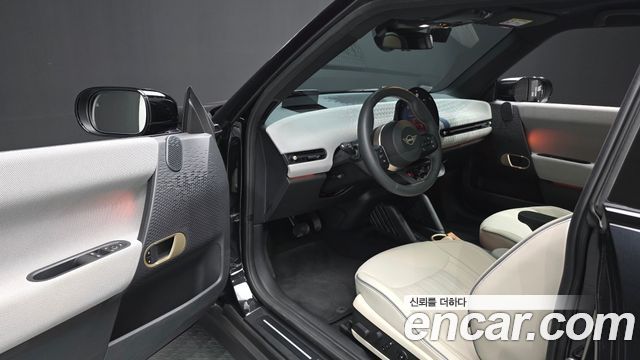 MINI Cooper Electric (IV) SE Favoured 2024 — фото 10