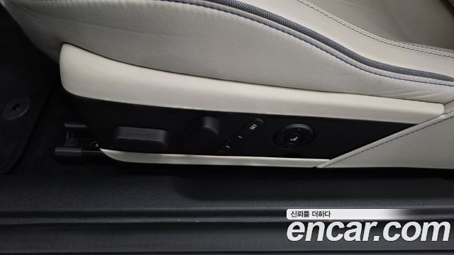 MINI Cooper Electric (IV) SE Favoured 2024 — фото 34